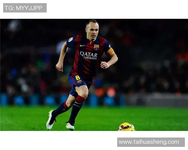 足坛巨星独门绝技全解析展现球星独特风采与绿茵传奇 足坛巨星独门绝技全解析展现球星独特风采与绿茵传奇